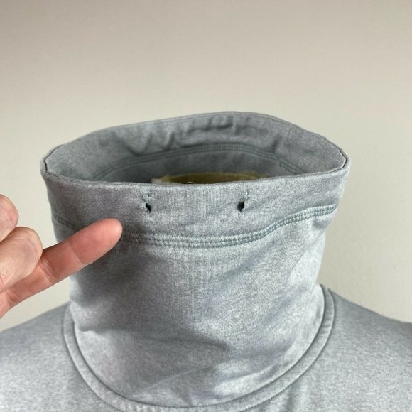 Pink Victorias Secret Top S Turtleneck Pullover Active Zip Pockets Thumbholes - Picture 10 of 10